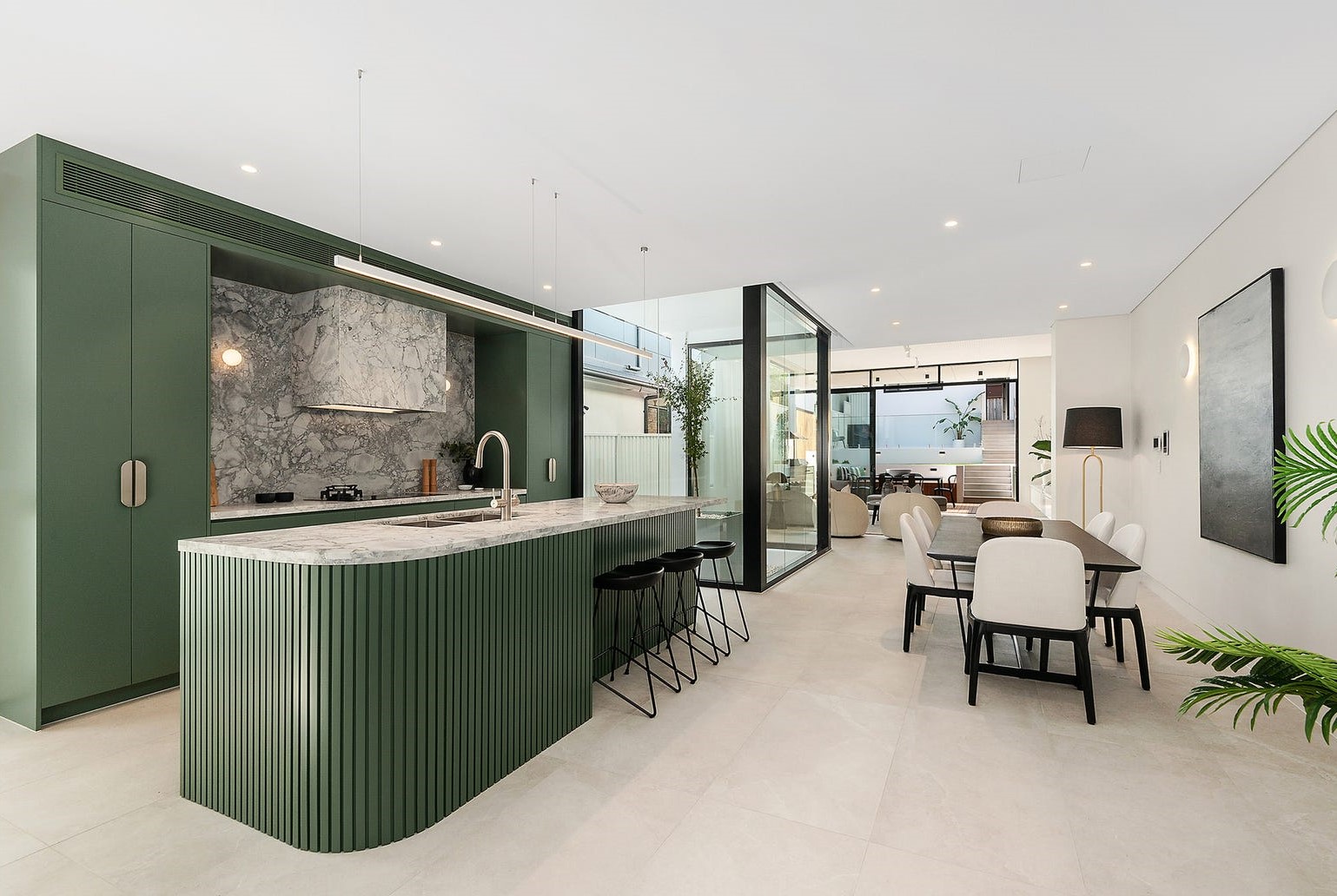 Balanced and Functional Kitchen Lighting